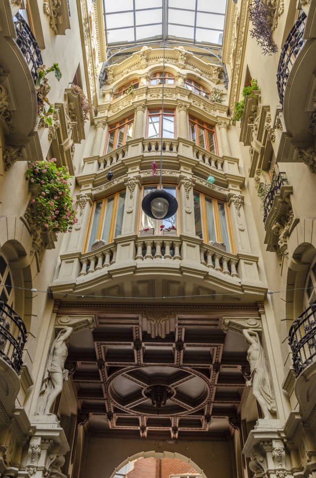 Albacete 31 - Pasaje Lodares.jpg